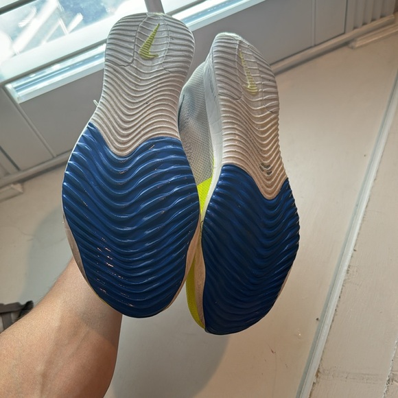 NIKE ZOOMX - Picture 5 of 6